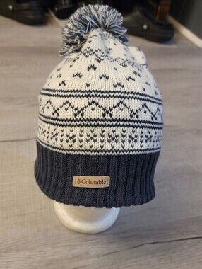 Columbia Kids Pom Beanie Hat in White and Navy